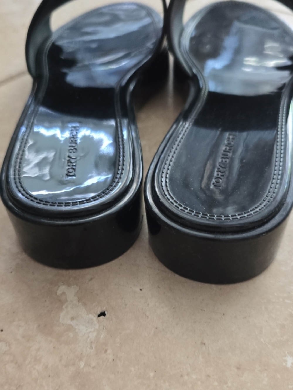 Tory Burch Black Patent Logo Slide Sandals SZ 8M - Picture 7 of 8